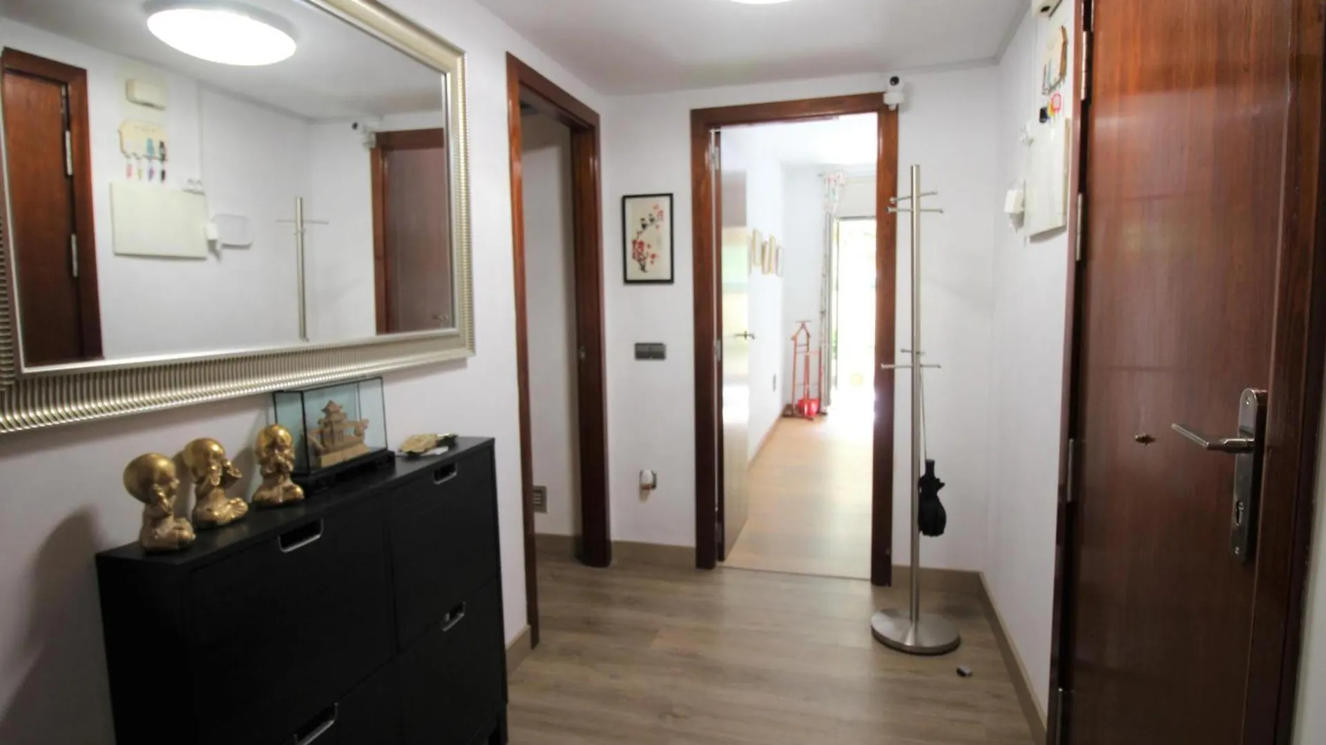 Apartamento Con Terraza Y Parking A 400M De La Playa Del Port En Llanca - Es-228-156 Spain