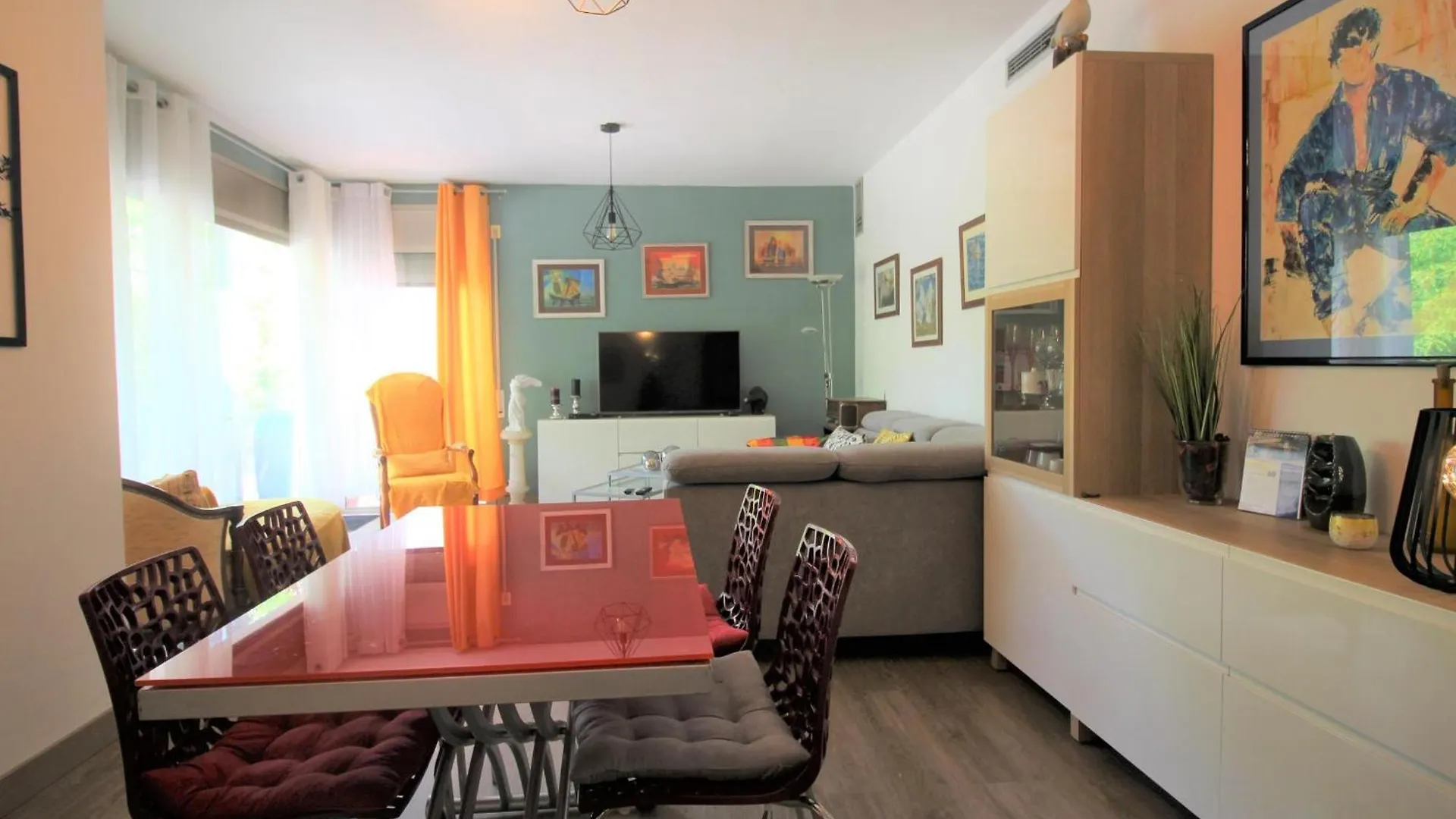 Apartment Apartamento Con Terraza Y Parking A 400M De La Playa Del Port En Llanca - Es-228-156