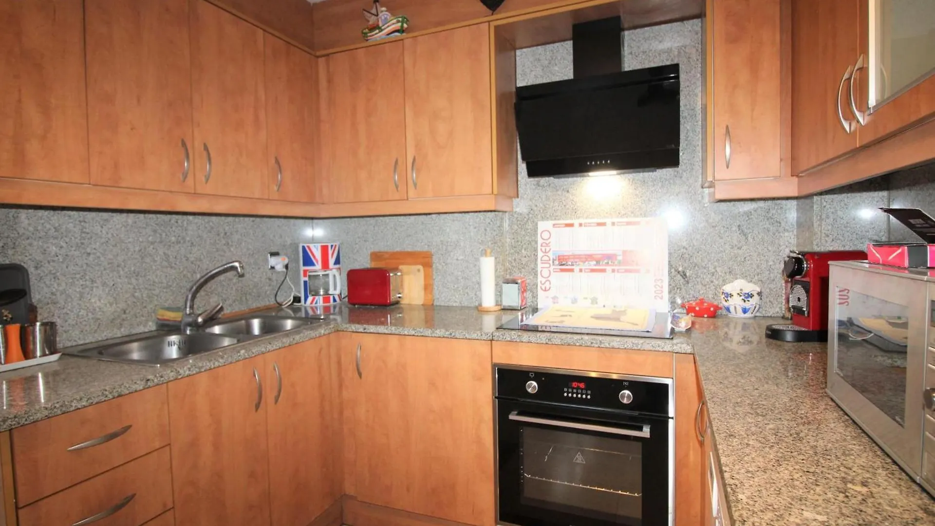 Apartment Apartamento Con Terraza Y Parking A 400M De La Playa Del Port En Llanca - Es-228-156