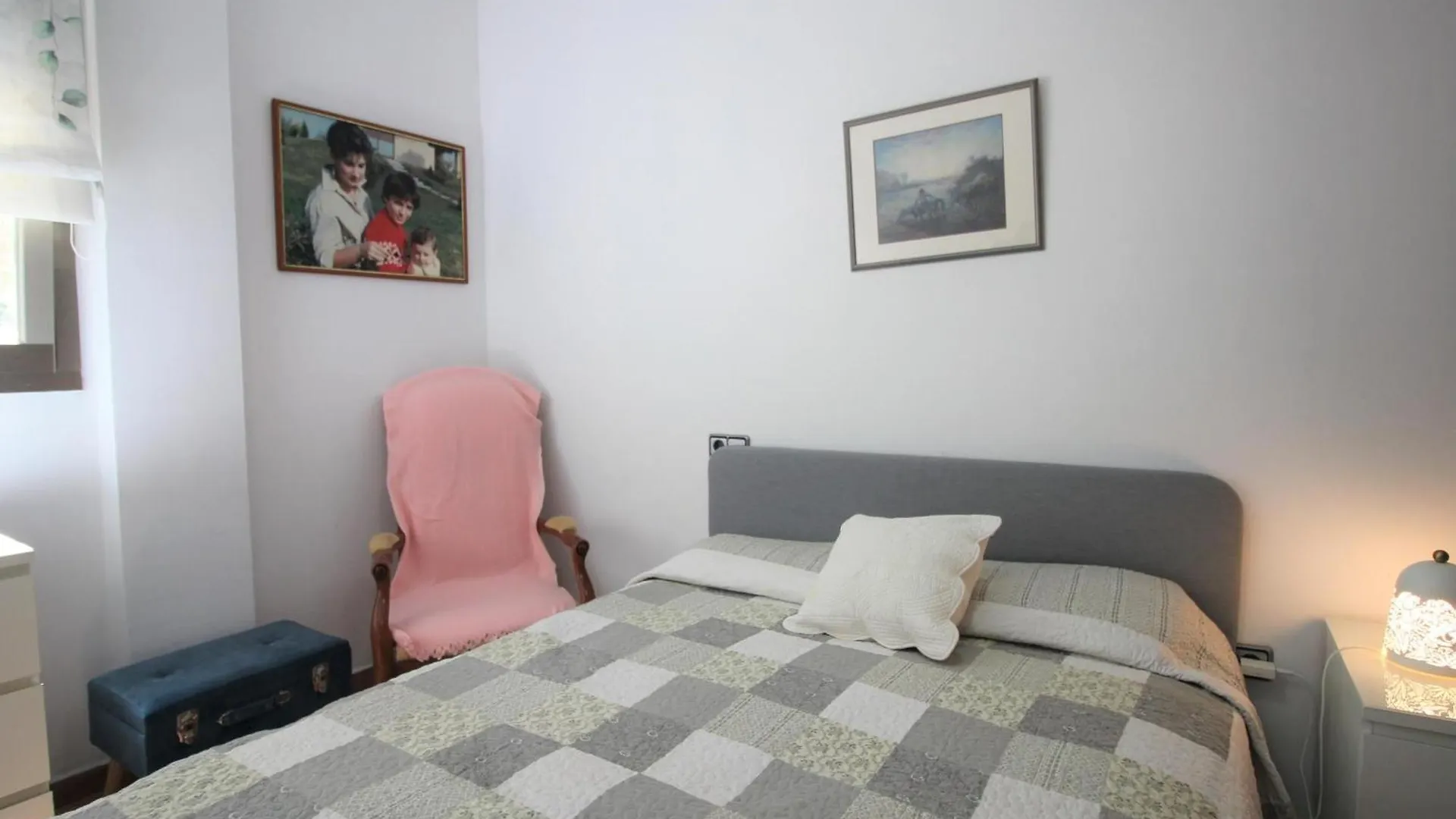 Apartamento Con Terraza Y Parking A 400M De La Playa Del Port En Llanca - Es-228-156 0*,